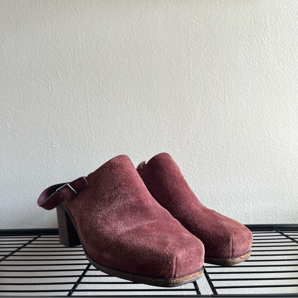 INTENTIONALLY BLANK Honcho Slingback Mules - Suede